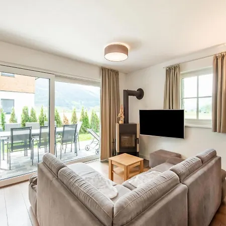 Hébergement de vacances Luxurious Holiday Home With Sauna In Niedernsill Salzburgerland *