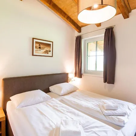 Luxurious Holiday Home With Sauna In Niedernsill Salzburgerland