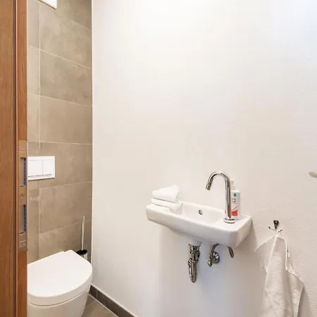 Luxurious Holiday Home With Sauna In Niedernsill Salzburgerland *